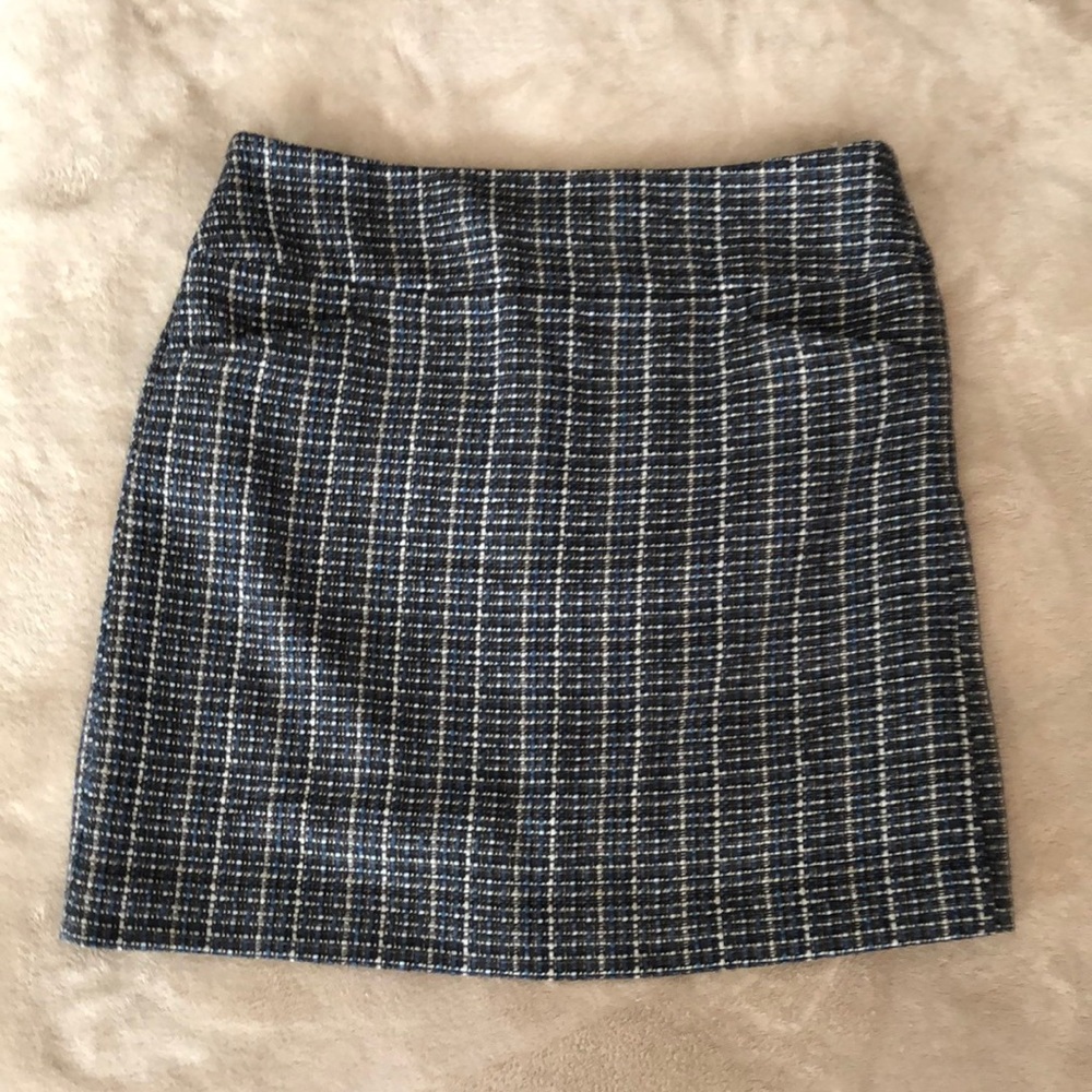Skirt, 100% polyester lined skirt, Sz 8